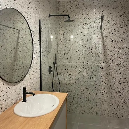 Leonardo 2 Z Prywatna Plaza Nad Jeziorem Ukiel Διαμέρισμα