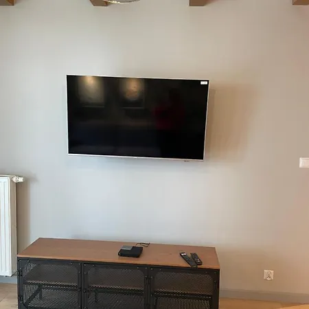 Leonardo 2 Z Prywatna Plaza Nad Jeziorem Ukiel Апартаменты *